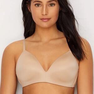b’tempt’d by Wacoal NWT wireless plunge tshirt bra Nude Basic 32DD Light Lined